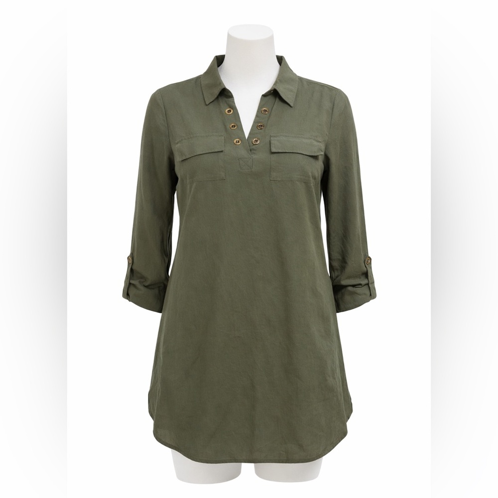 Calvin Klein Size M Long Sleeve Olive Blouse with Gold Accent.